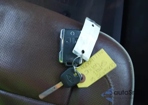 2015 Chevrolet Silverado 1500 High Country from USA, damaged, VIN 3GCUKTEJ0FG346665